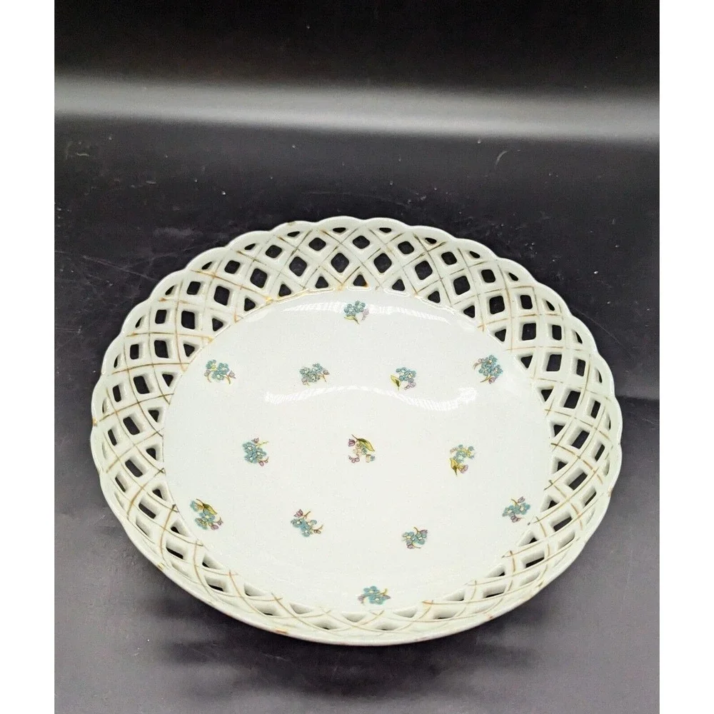 Vintage Pierced Porcelain Floral Pedestal Fruit Console Bowl Flower Floral 9